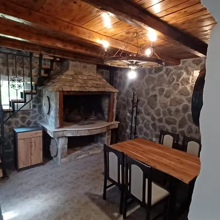 Prázdninový dům House Maja *
